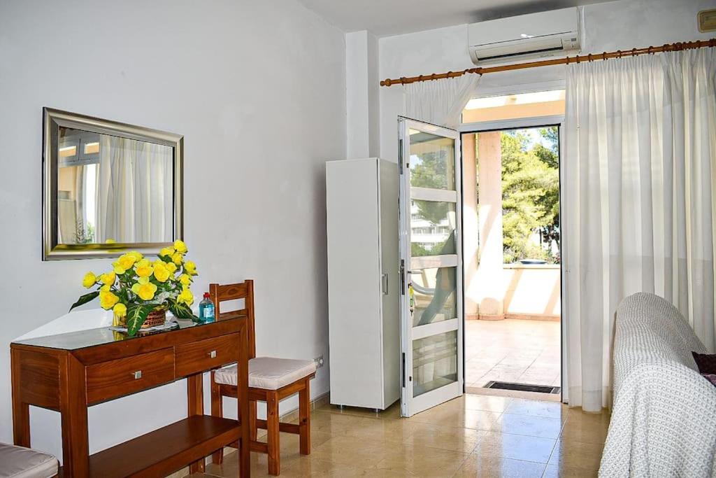 Apartamento Maria,Bahia De Alcudia Apartment Exterior photo